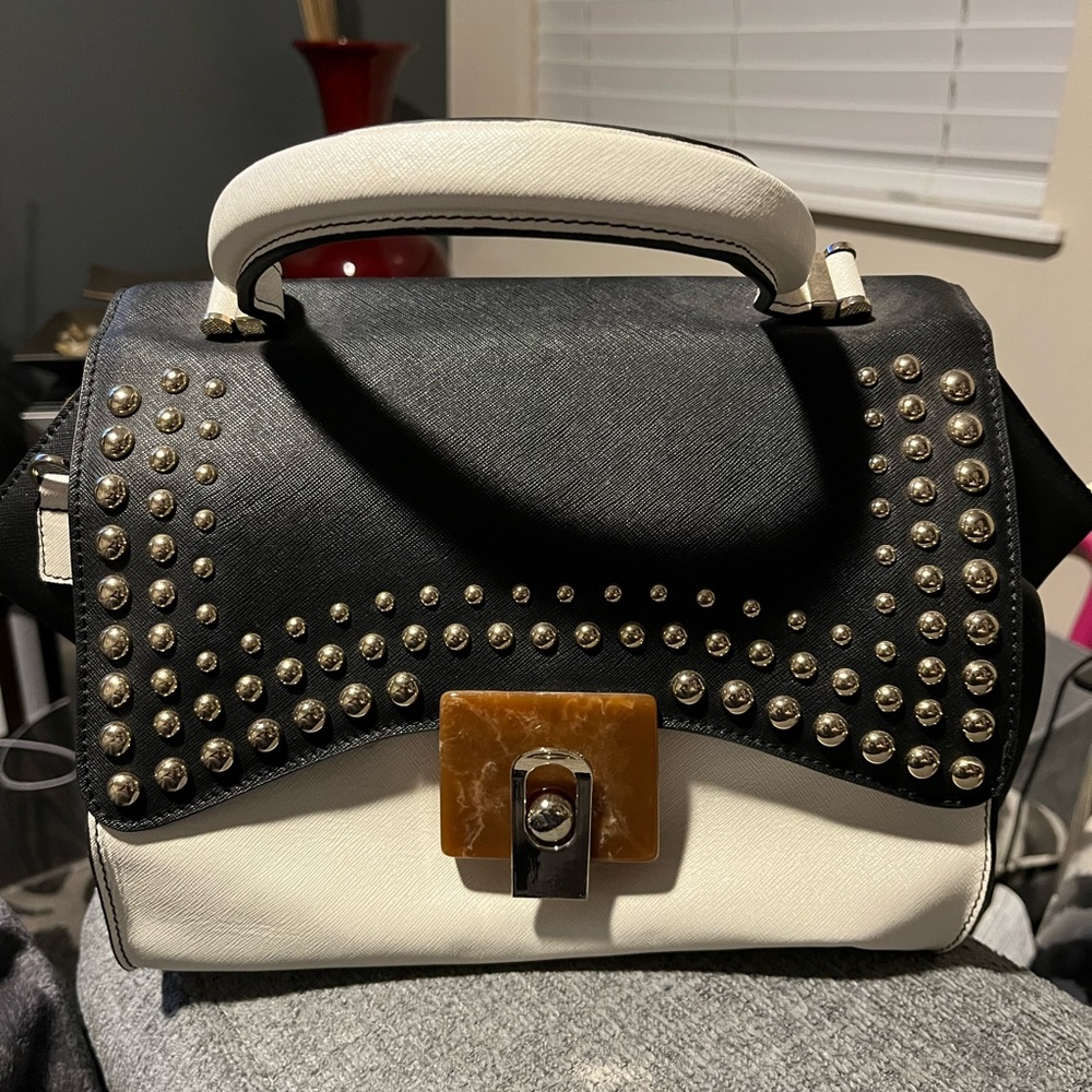 Handbag - Picture 4 of 11